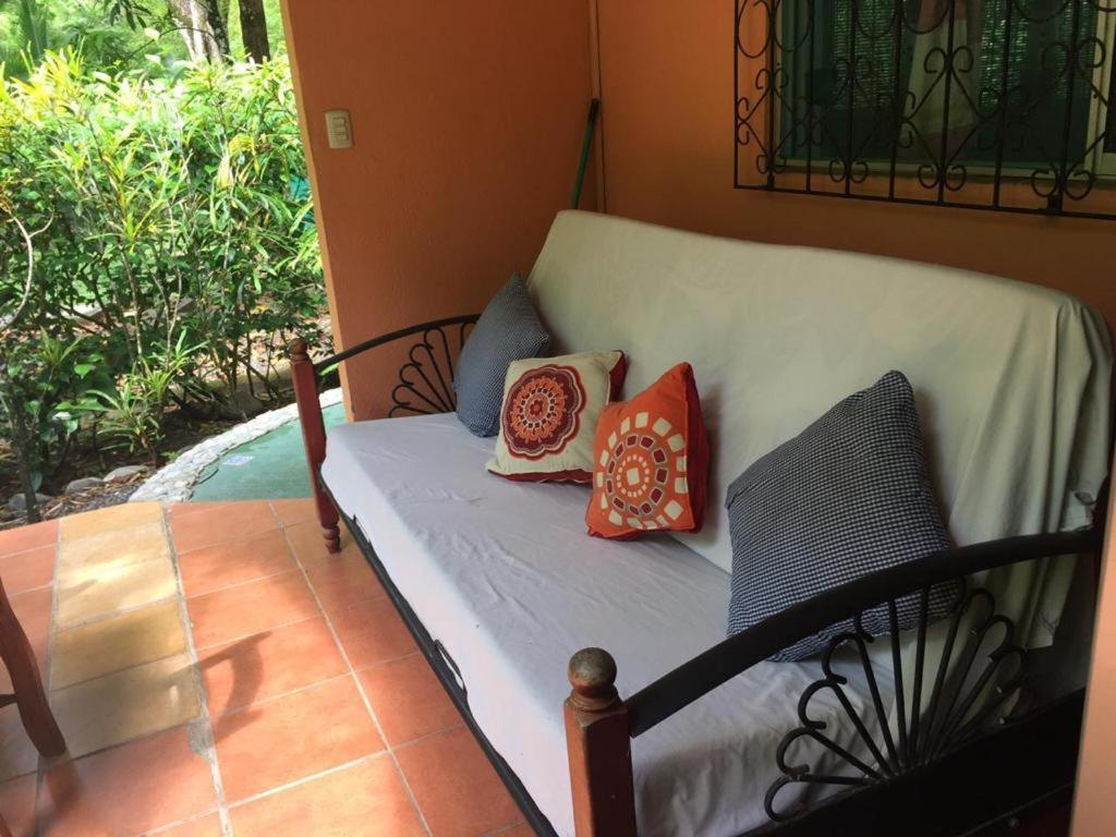 Hotel Mal Pais Surf Camp Playa Santa Teresa  Exterior foto