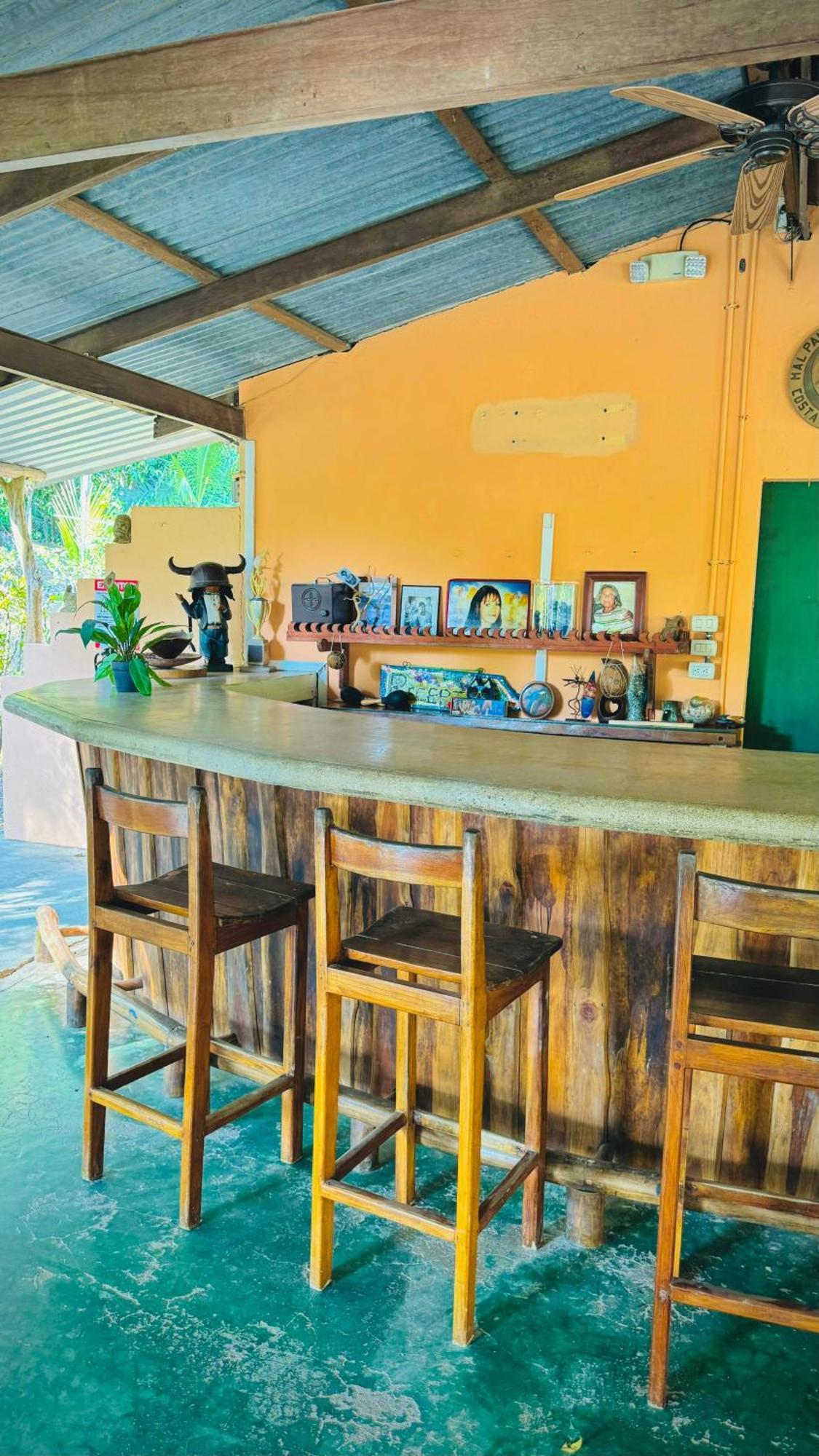 Hotel Mal Pais Surf Camp Playa Santa Teresa  Exterior foto